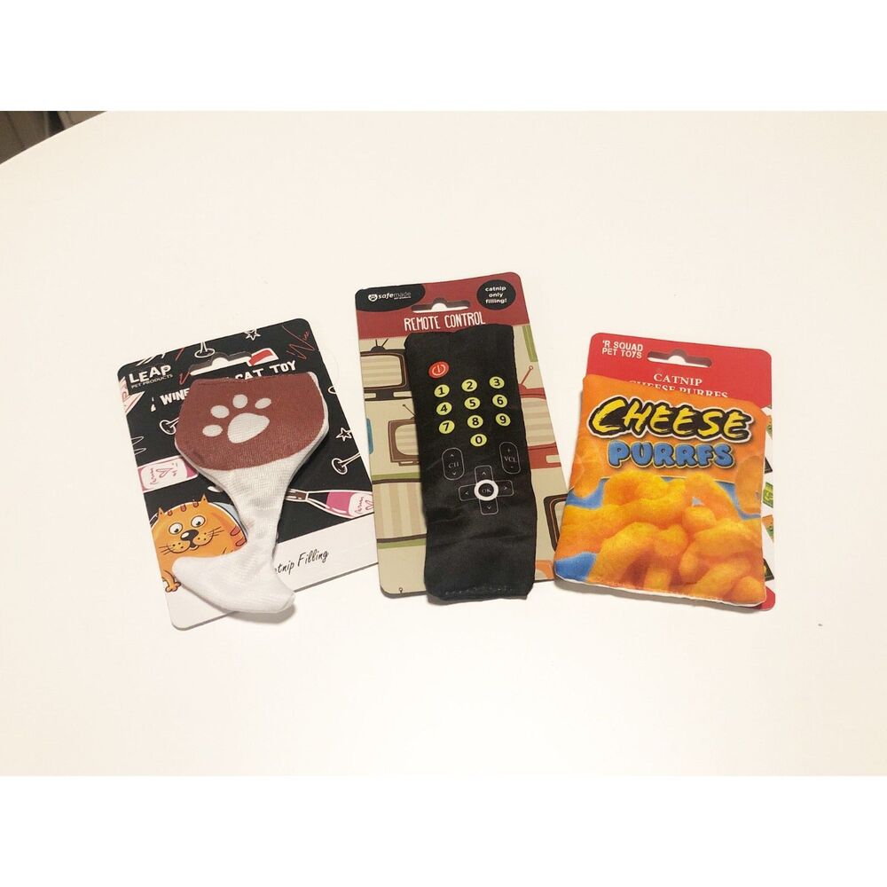 CAT TOYS